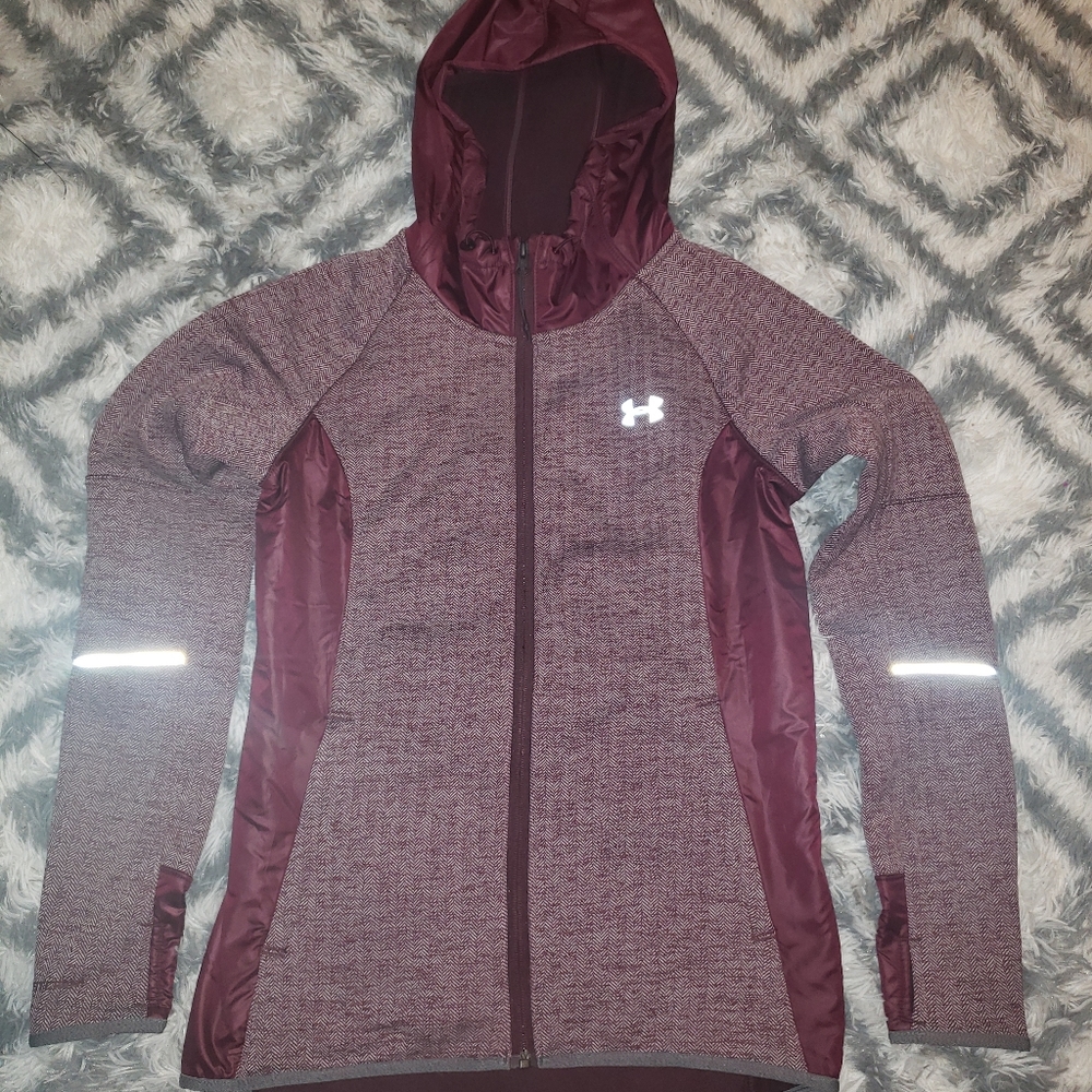 Women's Under Armour Size XS Swacket Jacket Water
